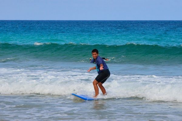 surf deporte verano